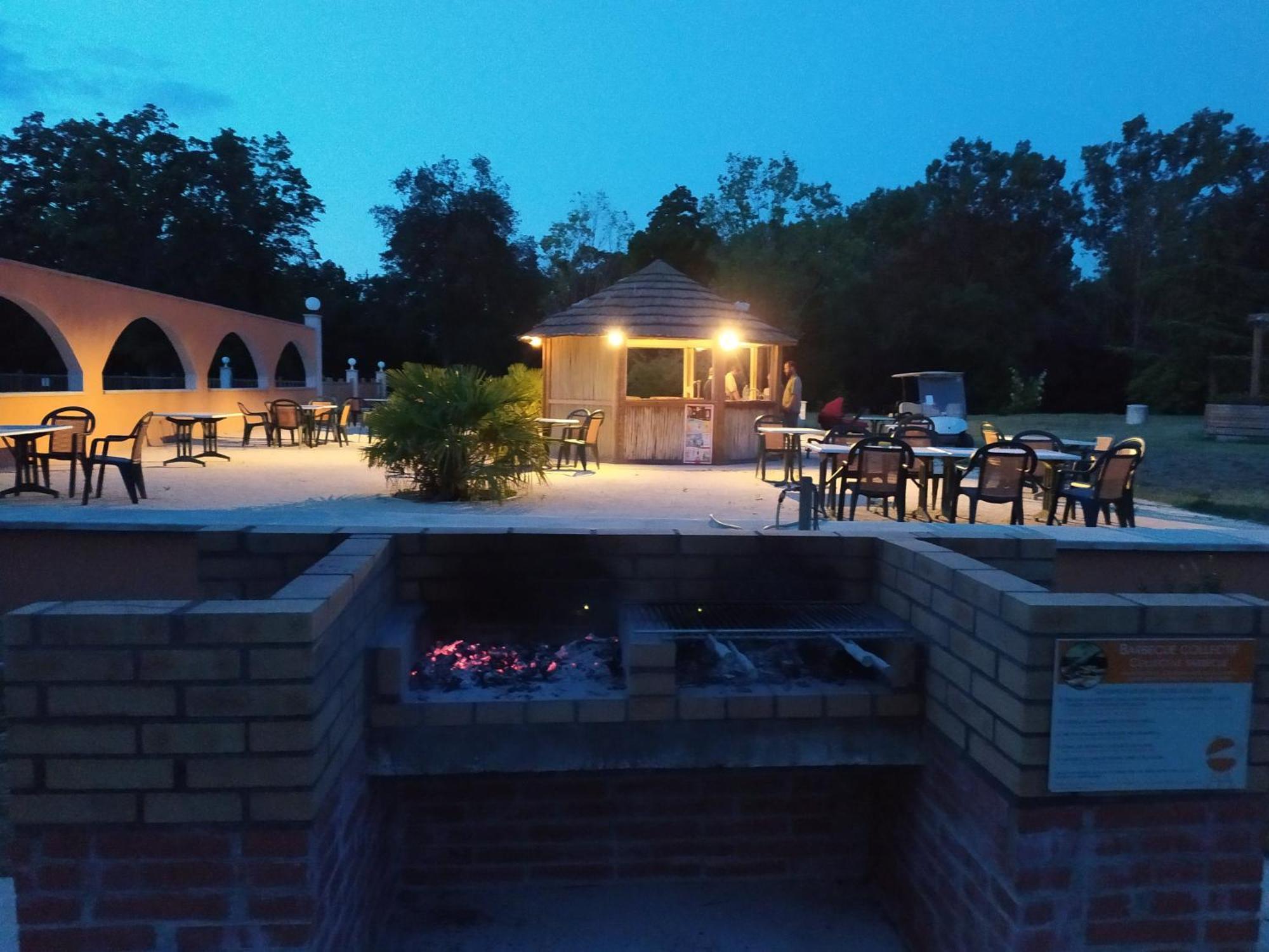 Camping Domaine De Senaud Albon ภายนอก รูปภาพ