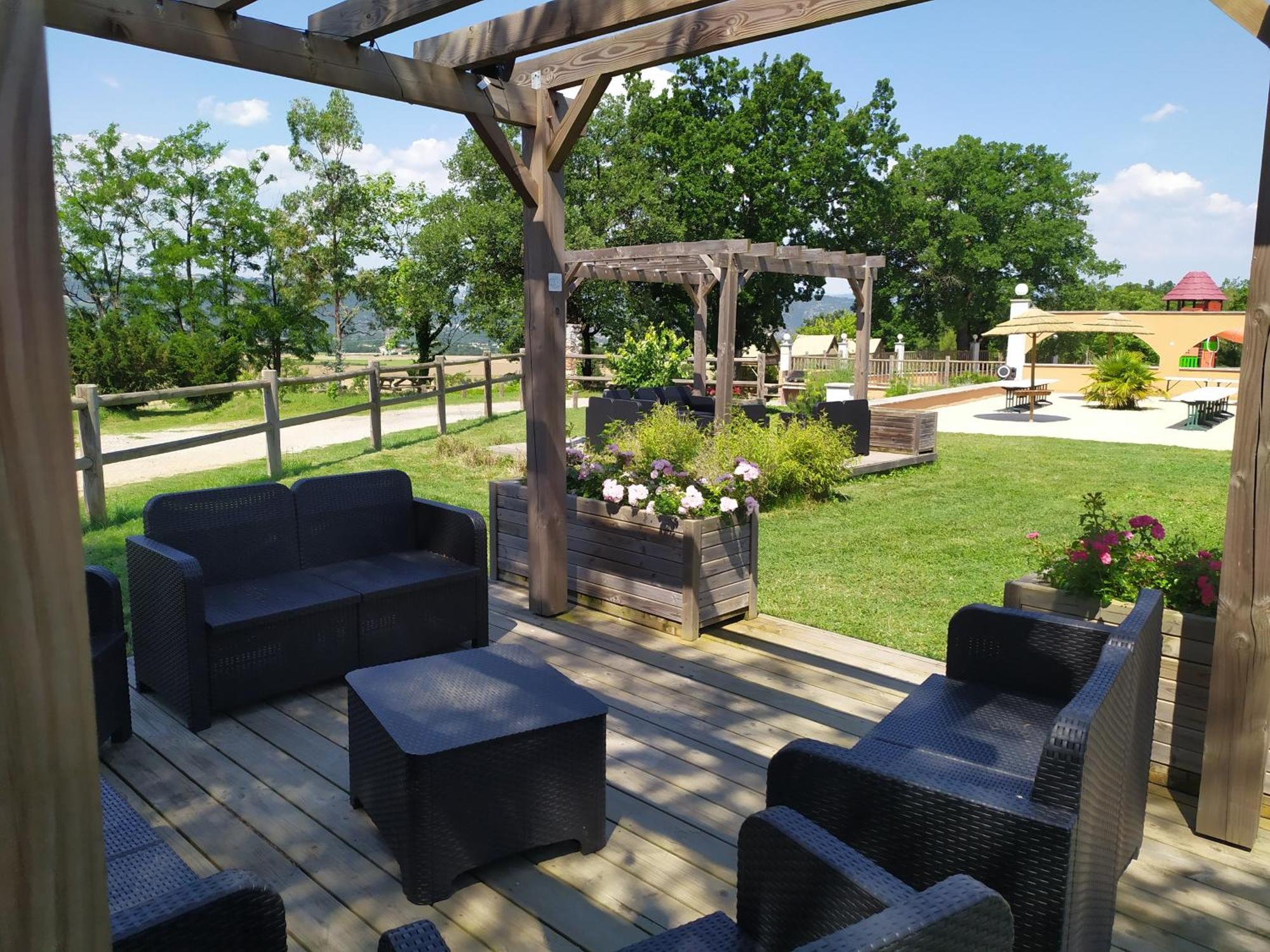 Camping Domaine De Senaud Albon ภายนอก รูปภาพ