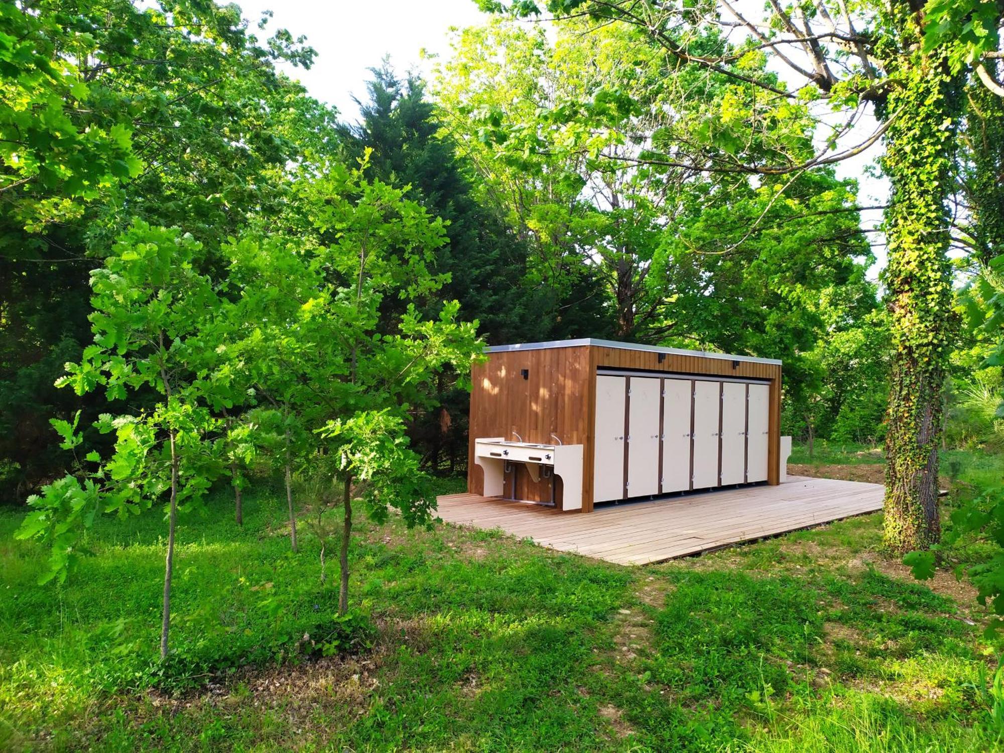 Camping Domaine De Senaud Albon ภายนอก รูปภาพ